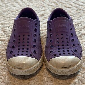 Native Kids Purple Slip-On Shoes with Glow in the Dark Toes